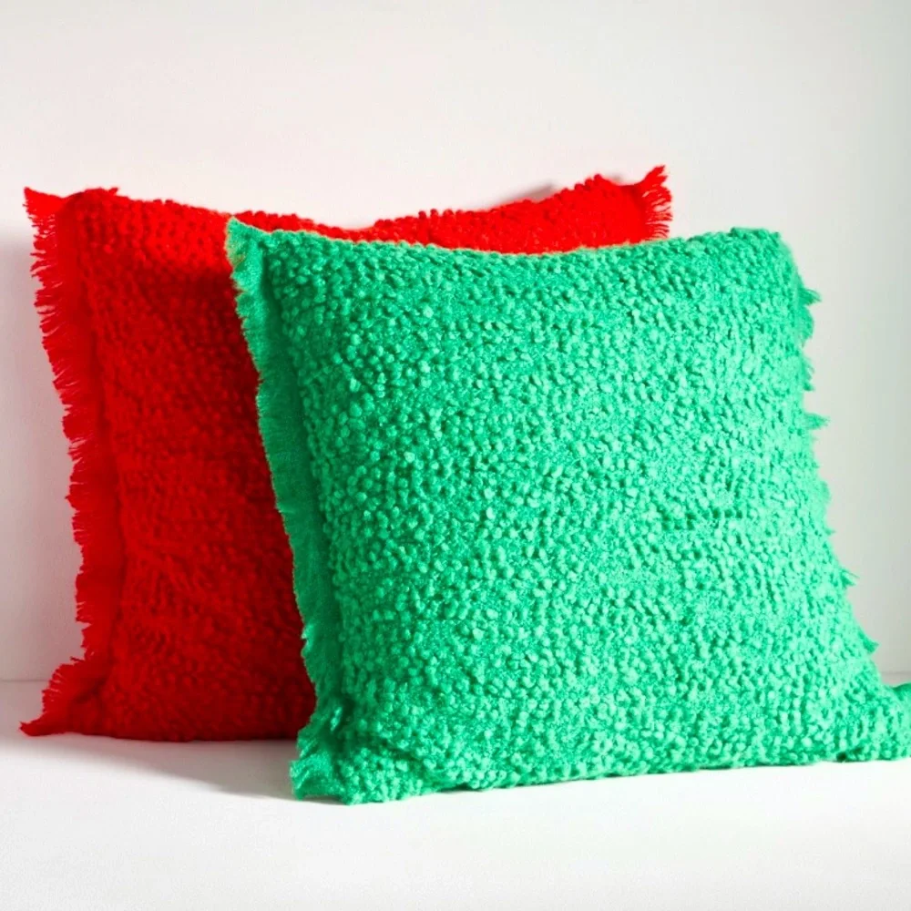 Huge Cloudy Boucle Pillow 22 x 22
